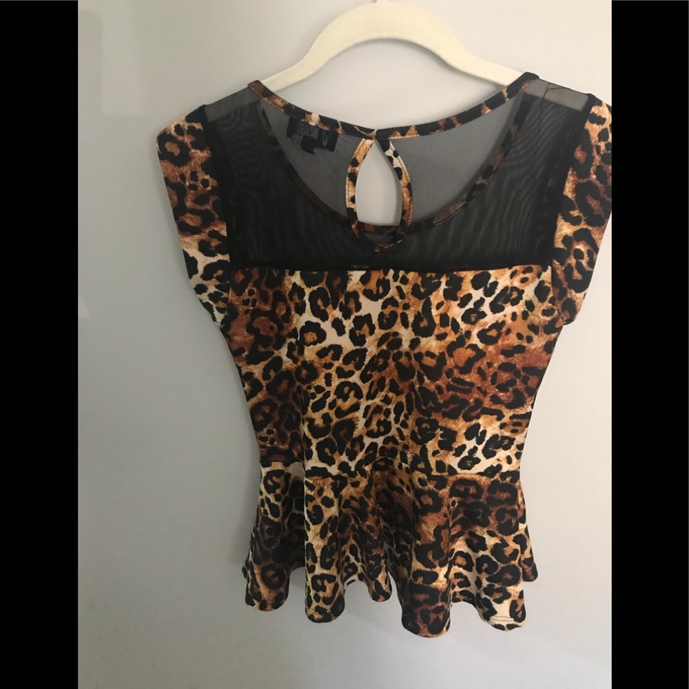 Vibe active wear top - Picture 1 of 5